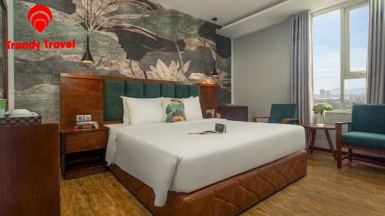 CRYSTAL BOUTIQUE ĐÀ NẴNG 4⭐
