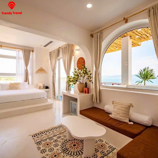 HAPPINESS HOTEL QUY NHƠN 