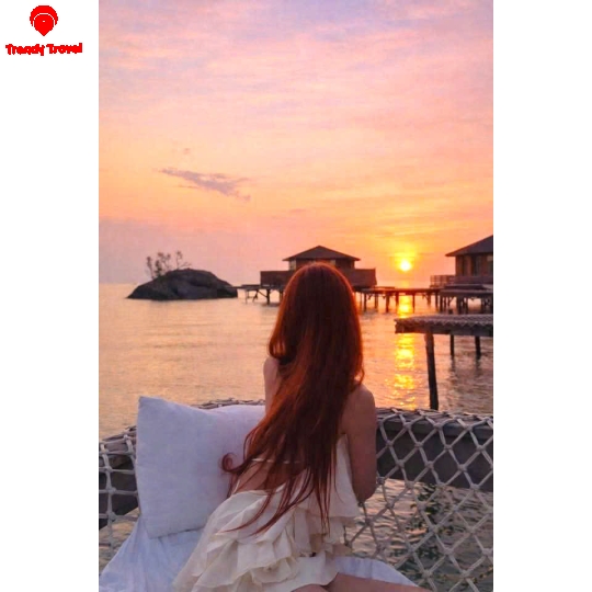 ROCKS BEACH BOUTIQUE