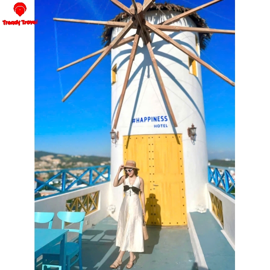 HAPPINESS HOTEL QUY NHƠN 