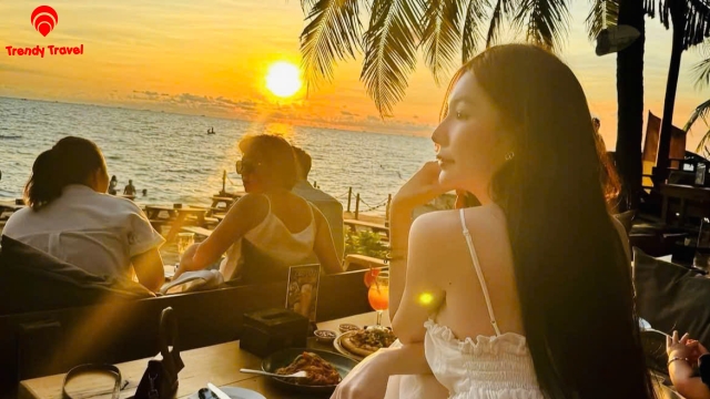 SUNSET BEACH RESORT 