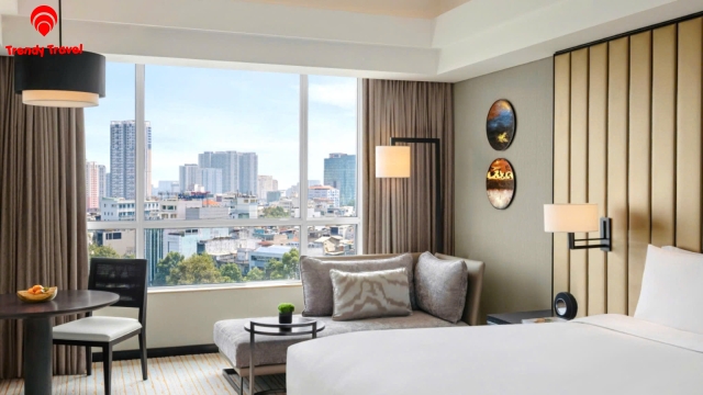  NEW WORLD HOTEL 