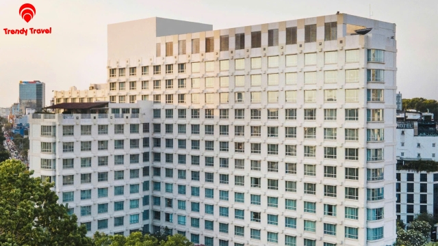  NEW WORLD HOTEL 