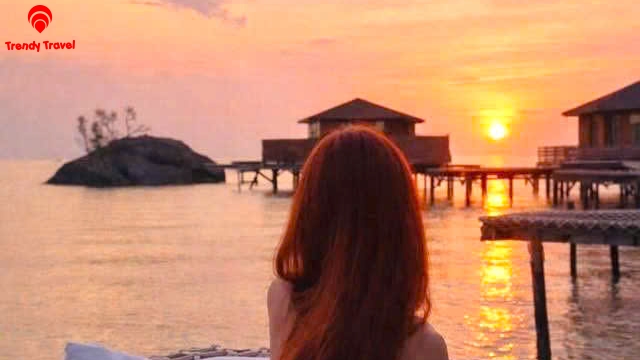 ROCKS BEACH BOUTIQUE