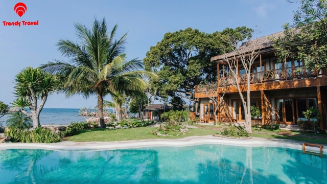 ROCKS BEACH BOUTIQUE