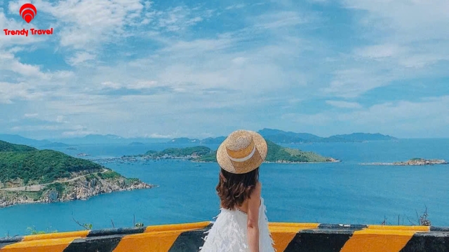 TOUR ĐỒNG CỪU – HANG RÁI – VƯỜN NHO – VĨNH HY 