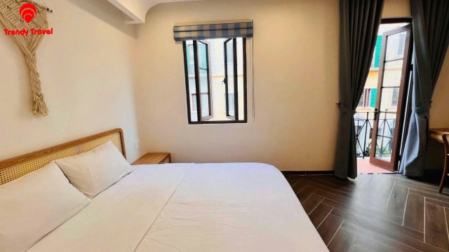 VENUS HOTEL ĐỊA TRUNG HẢI