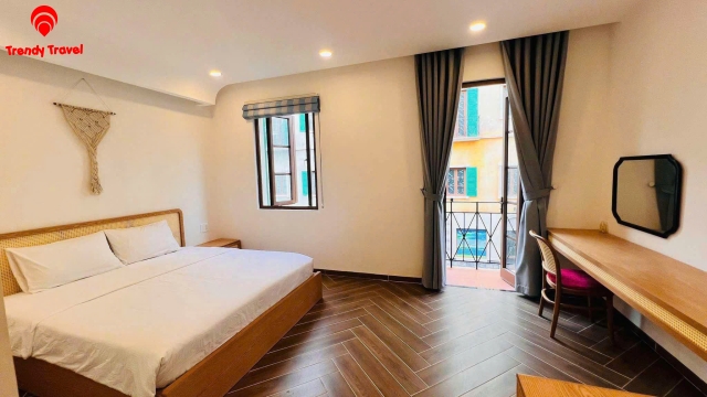 VENUS HOTEL ĐỊA TRUNG HẢI